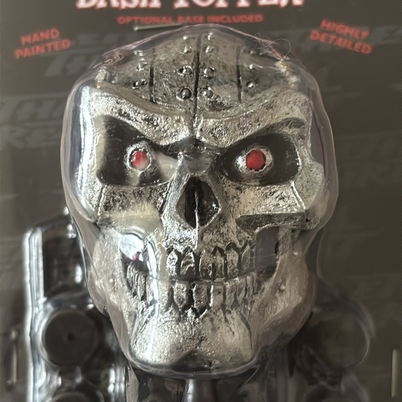 Brand New Silver Skull Skeleton Novelty Shift Knob or Dash Topper Hand-Painted - Picture 3 of 13